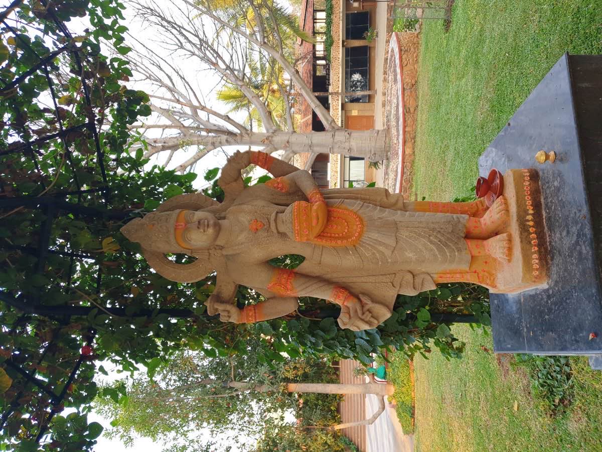 আয়ুর্বেদ: প্রাচীন হিন্দু জীবন বিজ্ঞান ও নিরাময় ঐতিহ্য