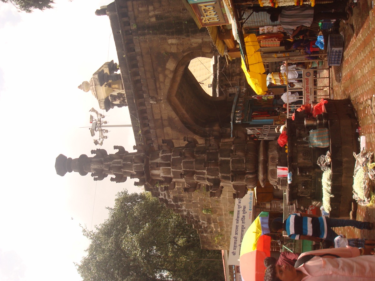 মহালক্ষ্মী মন্দির, কোলহাপুর: দক্ষিণ কাশীর সর্বোচ্চ শক্তিপীঠ