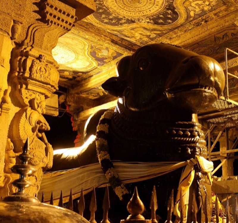 নন্দী: পবিত্র বৃষভ — কৈলাসের দ্বারপাল, শিবের বাহন ও ধর্মের প্রতীক